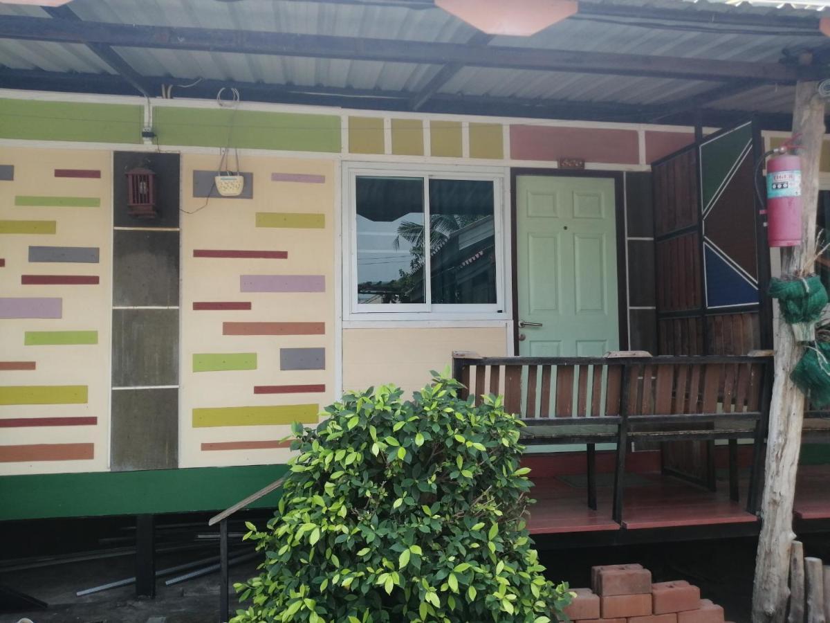 Nang Phraya Resort Phayuha Khirim Exterior foto