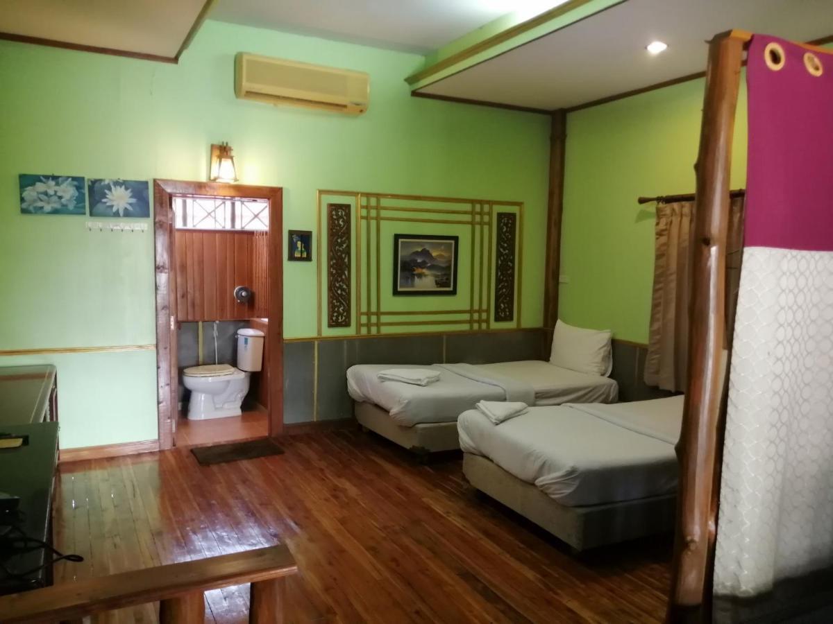 Nang Phraya Resort Phayuha Khirim Exterior foto